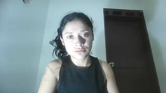 TamaraNauthy online show from February 22, 2025, 3:47 pm