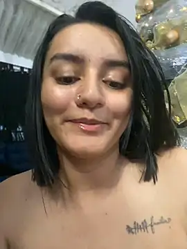 Snapshot of Lucia-Candy chatting on December 12, 2024, 10:20 pm Lucia-Candy online show from December 12, 2024, 10:20 pm