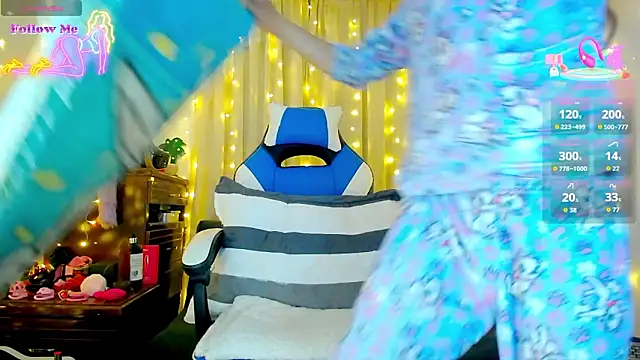 Aleexx    online show from March 15, 2026, 11:38 am