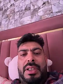 hot rajat online show from June 15, 2026, 12:40 pm