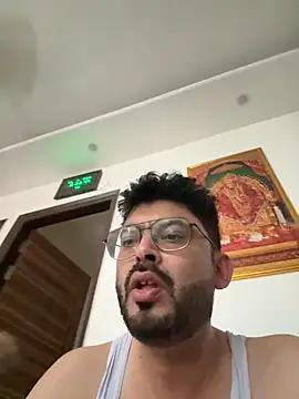 hot rajat online show from June 26, 2026, 12:53 pm