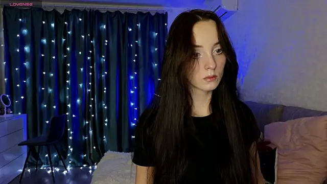 Silver rains online show from March 17, 2025, 8:30 pm