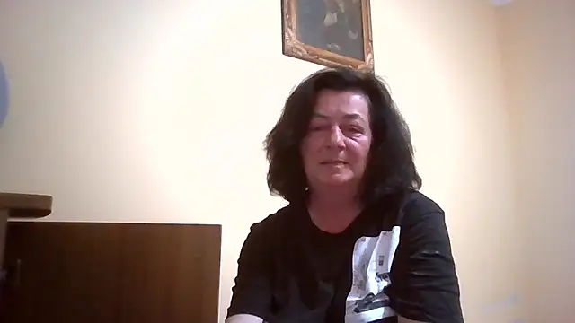 GypsiQueen2 online show from May 29, 2026, 6:17 pm