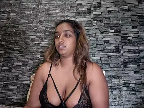 Xindias fantasyX online show from April 3, 2026, 6:39 pm