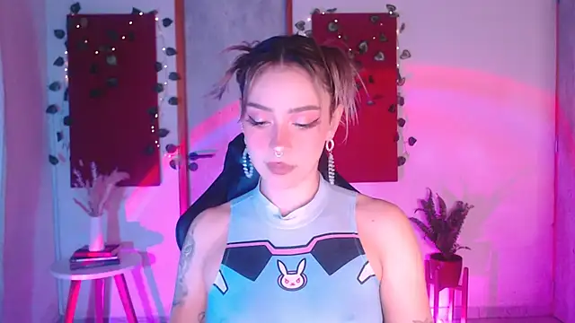 sakura beauty online show from October 30, 2025, 4:36 am