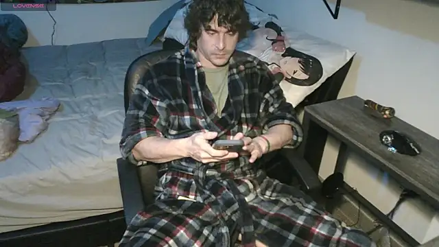 Snapshot of XxBobbyDigitalxX chatting on January 17, 2025, 2:18 am XxBobbyDigitalxX online show from January 17, 2025, 2:18 am