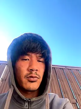 Snapshot of juniiorre chatting on September 25, 2025, 9:35 am juniiorre online show from September 25, 2025, 9:35 am