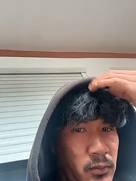 Snapshot of juniiorre chatting on October 9, 2025, 11:52 am juniiorre online show from October 9, 2025, 11:52 am