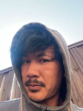 Snapshot of juniiorre chatting on October 16, 2025, 9:32 am juniiorre online show from October 16, 2025, 9:32 am