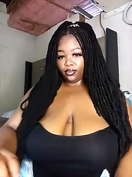 Aaaliyah445 online show from November 14, 2025, 4:33 am