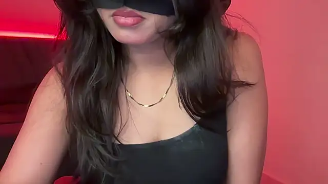 Snapshot of Hottie_ishuu chatting on February 26, 2026, 6:29 pm Hottie ishuu online show from February 26, 2026, 6:29 pm