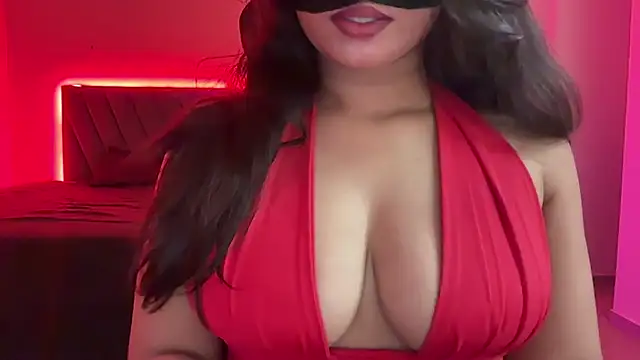 Snapshot of Hottie_ishuu chatting on April 14, 2026, 6:36 pm Hottie ishuu online show from April 14, 2026, 6:36 pm