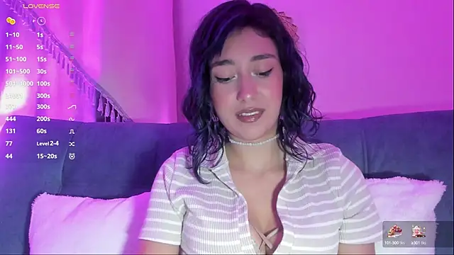 Snapshot of Scarlet_wd18 chatting on November 2, 2025, 5:32 am Scarlet wd18 online show from November 2, 2025, 5:32 am