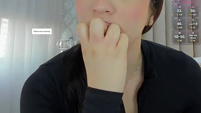 Pia Johnson  online show from October 18, 2025, 11:55 am