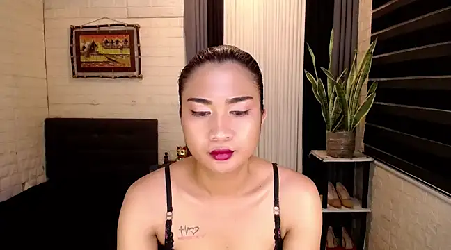 Yesha harper online show from January 1, 2025, 5:54 am