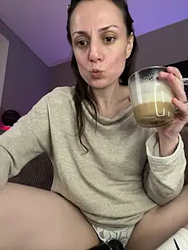 Snapshot of hades4ness chatting on December 20, 2024, 12:49 pm hades4ness online show from December 20, 2024, 12:49 pm