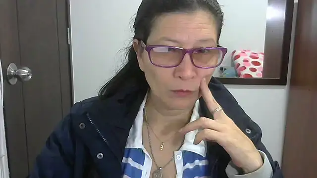 latin49 online show from February 27, 2025, 5:02 am