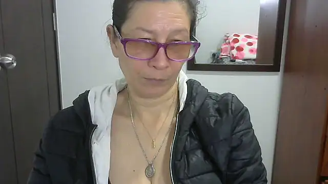 latin49 online show from March 8, 2025, 4:45 am