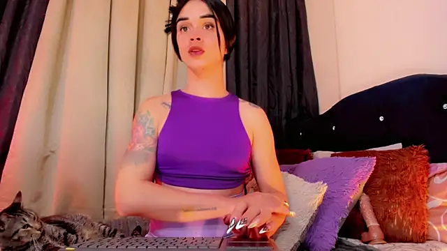 Snapshot of lesly_xx chatting on July 5, 2026, 3:34 am lesly xx online show from July 5, 2026, 3:34 am