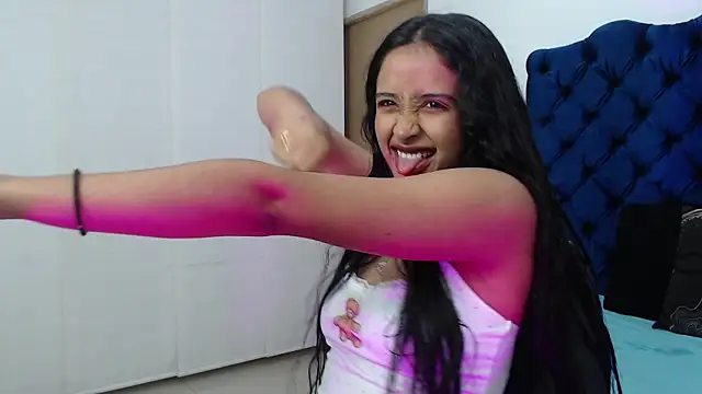 Snapshot of Lili666_ chatting on October 28, 2025, 3:10 am Lili666 online show from October 28, 2025, 3:10 am