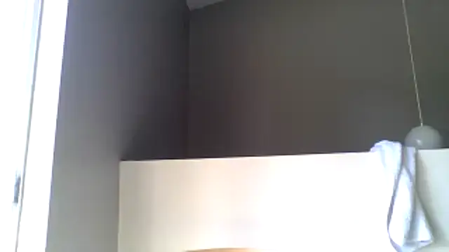 Snapshot of Hammyric786 chatting on October 14, 2025, 3:35 pm Hammyric786 online show from October 14, 2025, 3:35 pm