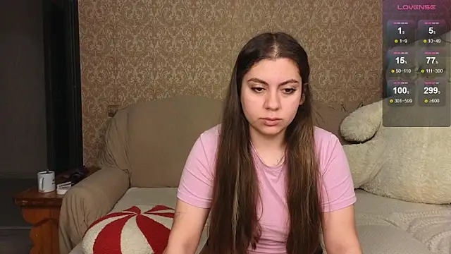 twobabesweet online show from November 26, 2025, 4:02 am