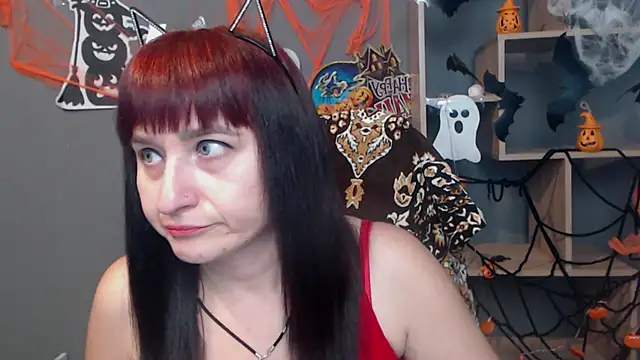 Snapshot of NinaFlawlees chatting on October 30, 2025, 1:01 pm NinaFlawlees online show from October 30, 2025, 1:01 pm