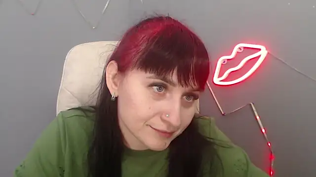 NinaFlawlees online show from February 27, 2026, 12:49 pm