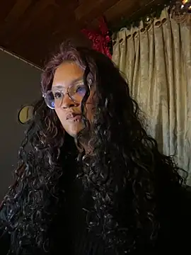 Snapshot of Hathorlove chatting on January 24, 2025, 1:35 am Hathorlove online show from January 24, 2025, 1:35 am