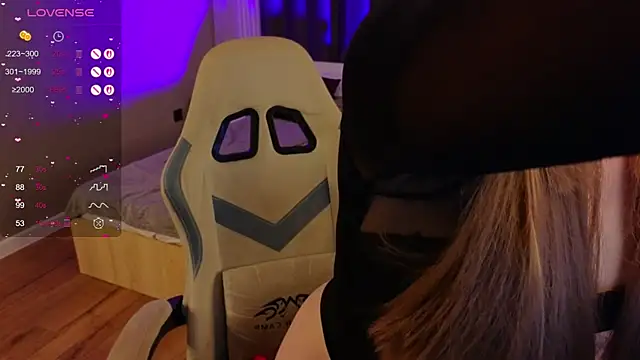 Snapshot of zelda_1 chatting on October 12, 2025, 7:35 pm zelda 1 online show from October 12, 2025, 7:35 pm