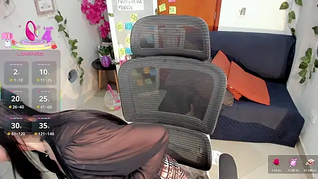 Snapshot of Julia-roberths chatting on February 23, 2026, 1:19 pm Julia-roberths online show from February 23, 2026, 1:19 pm