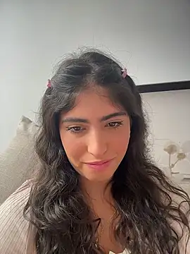 Gaby zahir  online show from January 12, 2026, 2:33 pm