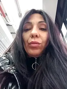 Snapshot of LeticiaWoods chatting on December 2, 2024, 7:14 am LeticiaWoods online show from December 2, 2024, 7:14 am