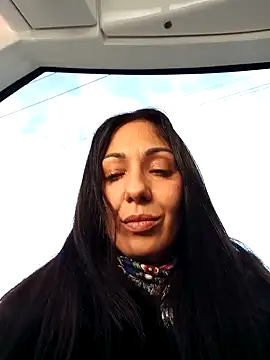 Snapshot of LeticiaWoods chatting on December 4, 2024, 10:13 am LeticiaWoods online show from December 4, 2024, 10:13 am