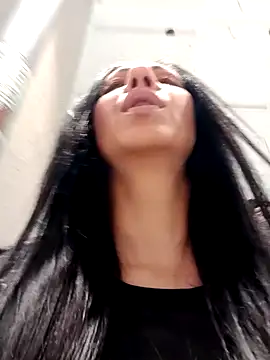 Snapshot of LeticiaWoods chatting on February 4, 2025, 9:28 am LeticiaWoods online show from February 4, 2025, 9:28 am