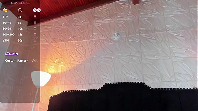 Snapshot of JennyRouse01 chatting on November 5, 2025, 11:21 am JennyRouse01 online show from November 5, 2025, 11:21 am