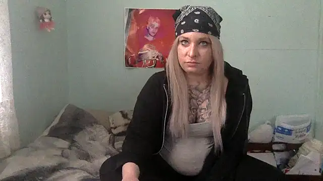 Snapshot of alexabunni chatting on March 25, 2026, 2:01 pm alexabunni online show from March 25, 2026, 2:01 pm