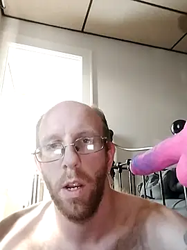 Snapshot of TaylorBlaze chatting on October 28, 2025, 7:49 pm TaylorBlaze online show from October 28, 2025, 7:49 pm