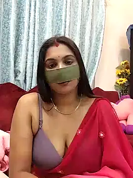 Snapshot of Queen_Dolly chatting on March 7, 2025, 5:49 pm Queen Dolly online show from March 7, 2025, 5:49 pm