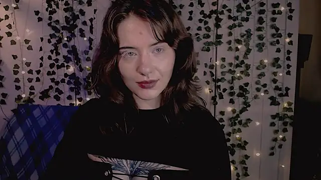 Snapshot of risha_laas chatting on November 5, 2025, 8:09 pm risha laas online show from November 5, 2025, 8:09 pm