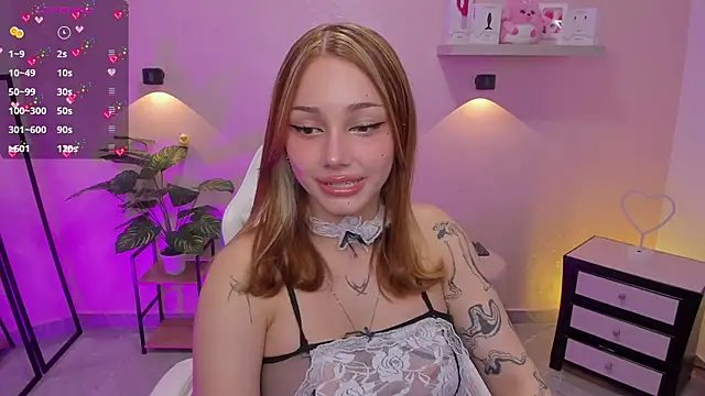 LITTLE-VIVI online show from February 5, 2026, 2:27 am