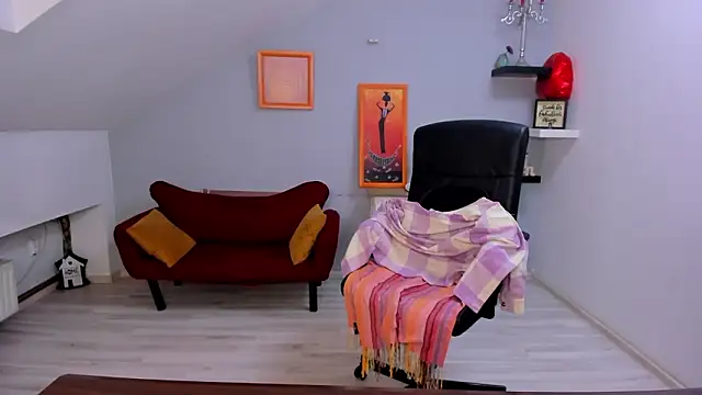 Snapshot of LollaGirl chatting on March 12, 2026, 4:18 am LollaGirl online show from March 12, 2026, 4:18 am