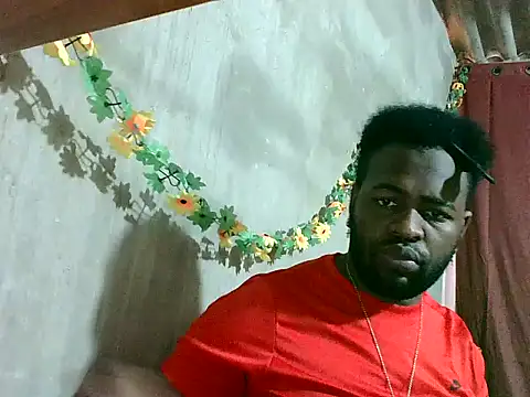 2ocmaxi online show from December 20, 2025, 5:31 pm