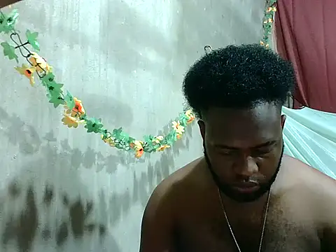 2ocmaxi online show from April 15, 2026, 4:58 pm