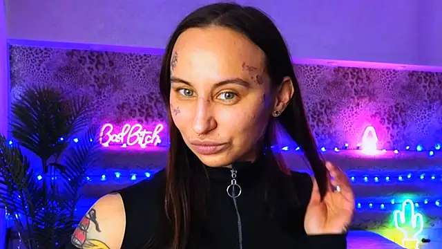 Snapshot of Cool_Freak_ chatting on January 18, 2025, 10:17 am Cool Freak online show from January 18, 2025, 10:17 am