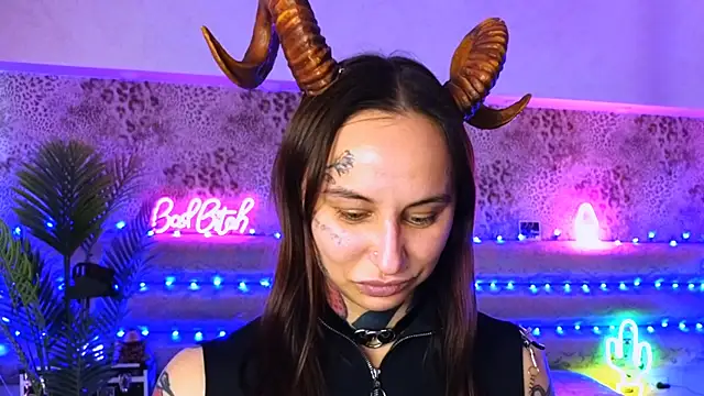 Snapshot of Cool_Freak_ chatting on February 8, 2025, 11:12 am Cool Freak online show from February 8, 2025, 11:12 am