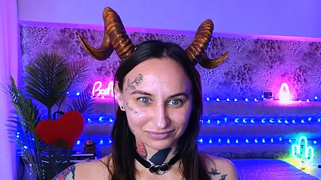 Snapshot of Cool_Freak_ chatting on March 20, 2025, 8:42 am Cool Freak online show from March 20, 2025, 8:42 am