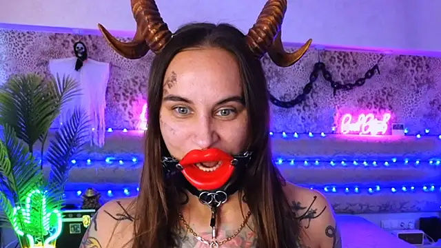 Snapshot of Cool_Freak_ chatting on September 20, 2025, 10:38 am Cool Freak online show from September 20, 2025, 10:38 am