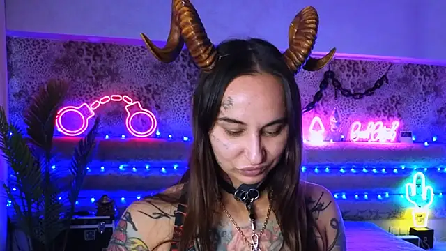 Snapshot of Cool_Freak_ chatting on September 27, 2025, 10:20 am Cool Freak online show from September 27, 2025, 10:20 am