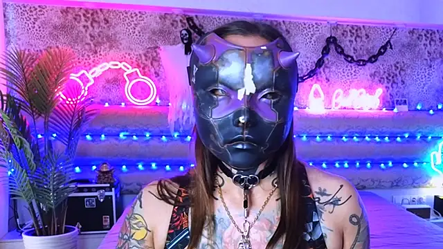 Snapshot of Cool_Freak_ chatting on October 18, 2025, 10:27 am Cool Freak online show from October 18, 2025, 10:27 am